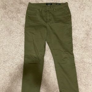 Judy Blue Olive jeans size 13/30